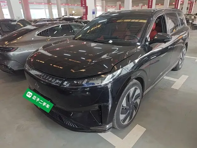 Dongfeng Yipai eπ008 2024 210Max Range Extender 6-Seater