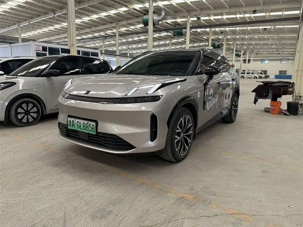 Lynk & Co 08 EM-P 2025 220km AWD Performance Halo