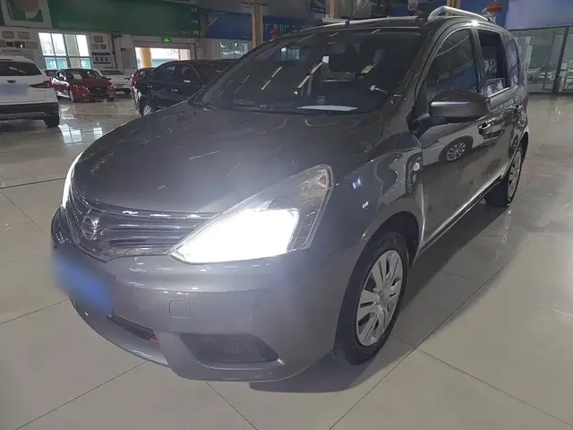 Nissan Livina 2015 1.6XE CVT Comfort Edition