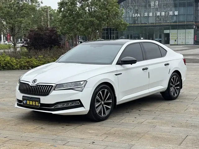 Škoda Superb 2024 TSI280 DSG Premium Edition