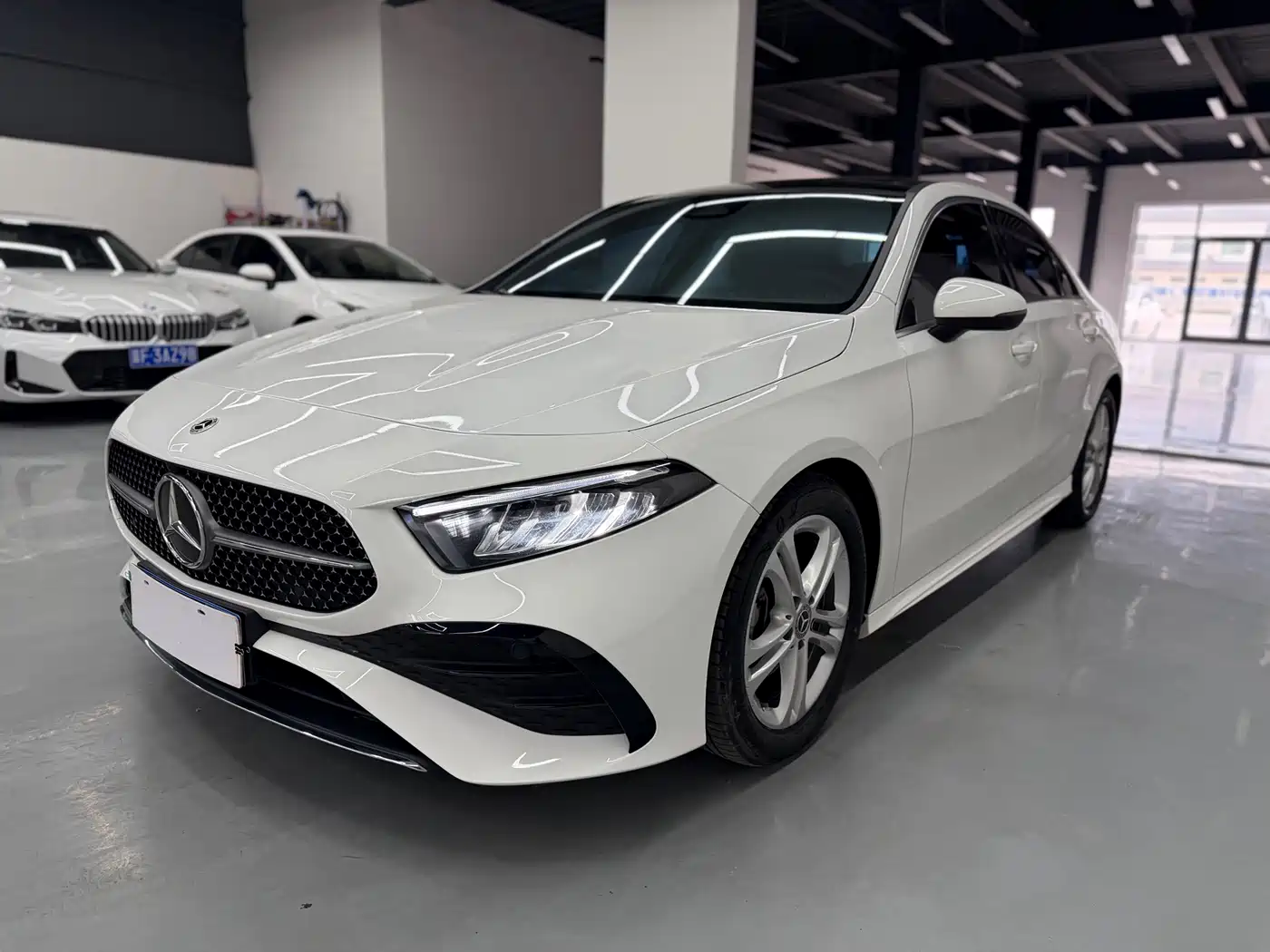 Mercedes-Benz A-Class 2023 A 180 L