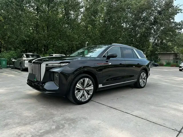 Hongqi E-HS9 2022 660km Qi Chang Edition (6-seater)