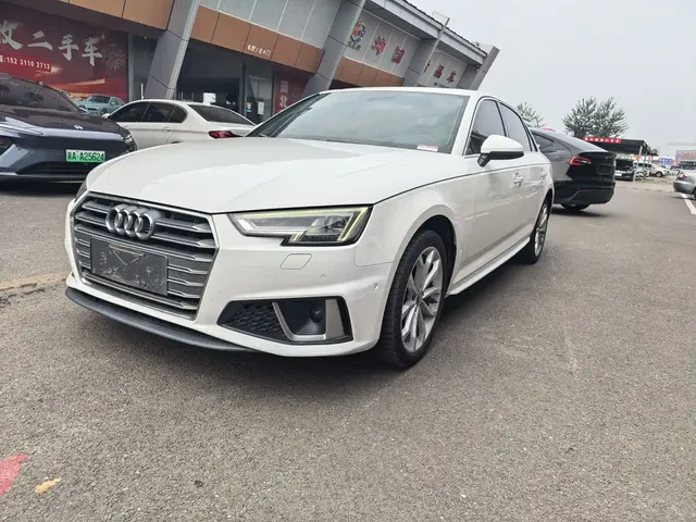 Audi A4L 2019 40 TFSI Fashion (China VI)