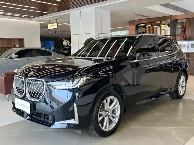 BMW X3 2025 xDrive25L Luxury Package