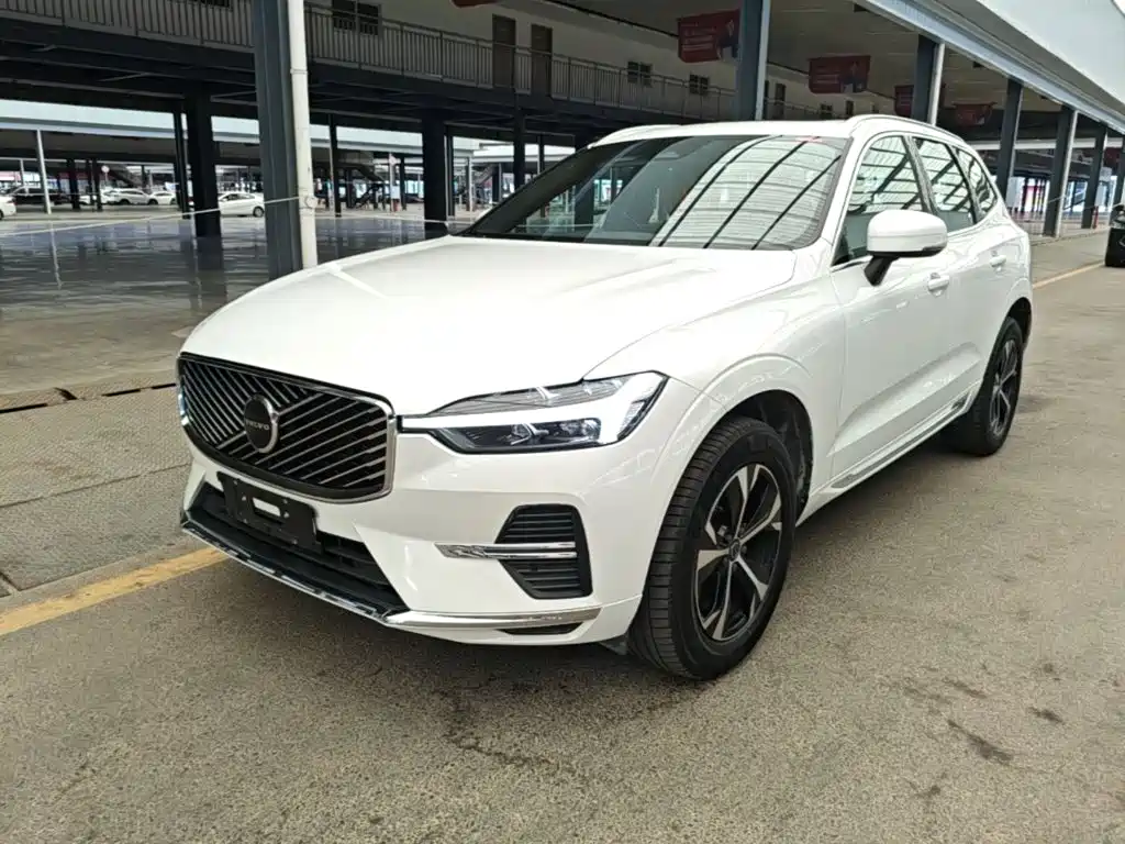 Volvo XC60 2026 Model B5 AWD Smart Elite Luxury