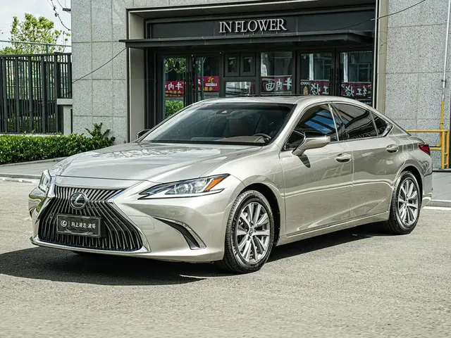 Lexus ES 2018 200 Excellence Edition China V