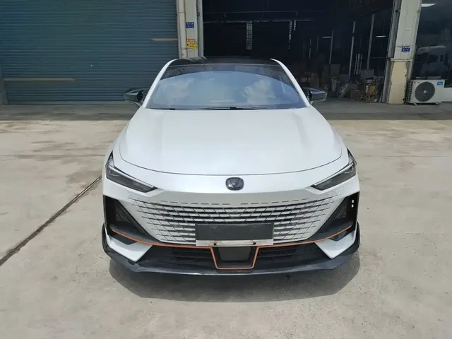 Changan UNI-V 2022 1.5T Sport Edition