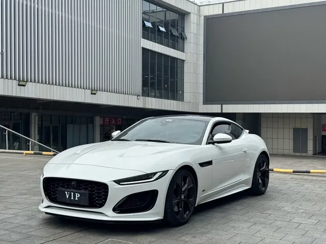 Jaguar F-TYPE 2024 P300 75th Anniversary Collector's Hardtop Edition