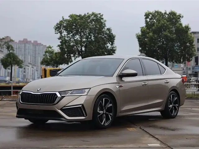 Škoda Octavia 2022 PRO TSI280 Premium Edition