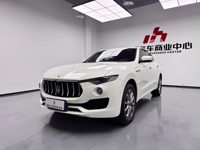 Maserati Levante 2021 3.0T Standard Edition
