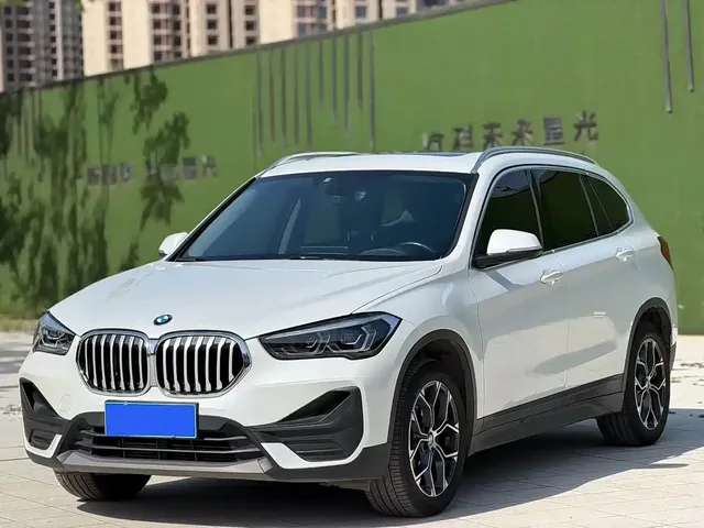 BMW X1 2021 sDrive25Li Leading