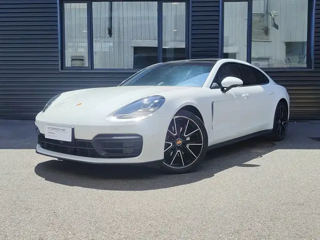 Porsche Panamera 2023 Panamera 4 Executive Long Wheelbase 2.9T