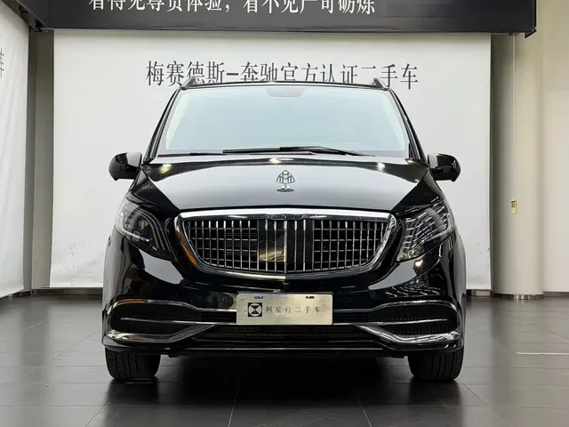 Mercedes-Benz Vito 2023 2.0T Elite 7-Seater