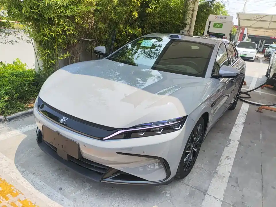BYD Han 2025 DM-i Smart Driving Edition 125KM LiDAR Flagship