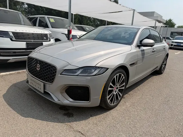 Jaguar XFL 2024 2.0T P250 2WD Premium Luxury