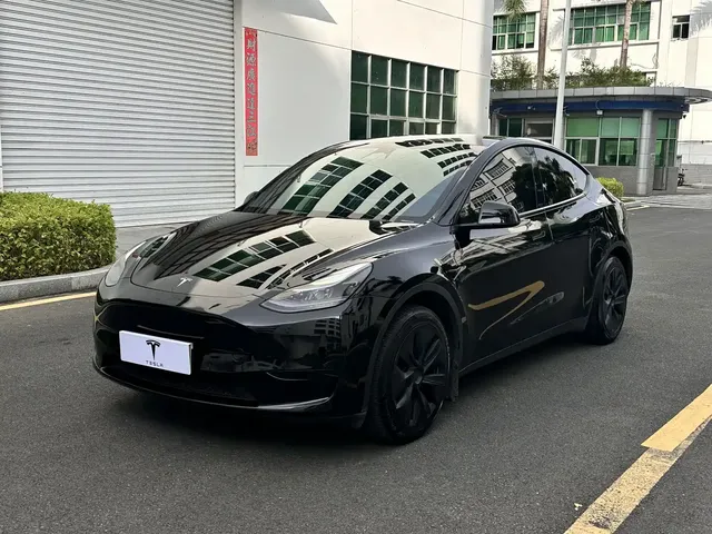 Tesla Model Y 2023 Rear-Wheel Drive Edition