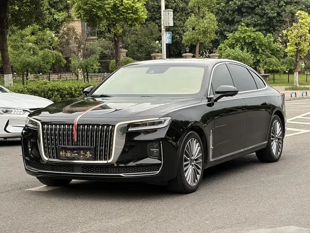 Hongqi H9 2020 2.0T Smart Connection Qi Chang Edition