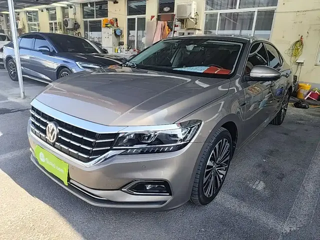 Volkswagen Passat 2019 Model 380TSI Premium Edition China VI