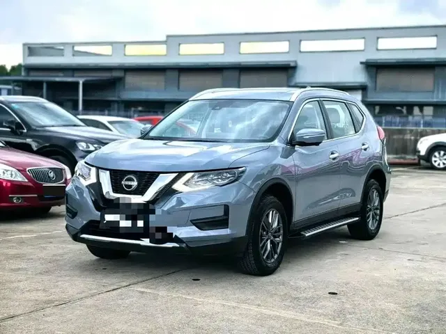 Nissan X-Trail 2025 Honor 2.0L 2WD Leading Edition