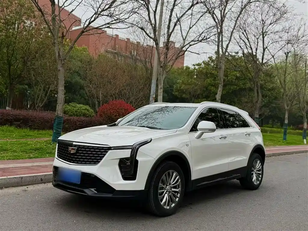 Cadillac XT4 2024 28T 2WD Luxury