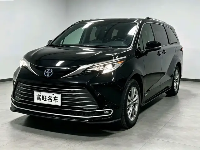 Toyota Sienna 2024 2.5L Hybrid Premium Edition