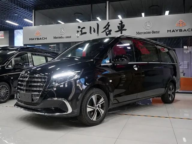 Mercedes-Benz Vito 2023 2.0T Elite 7-Seater