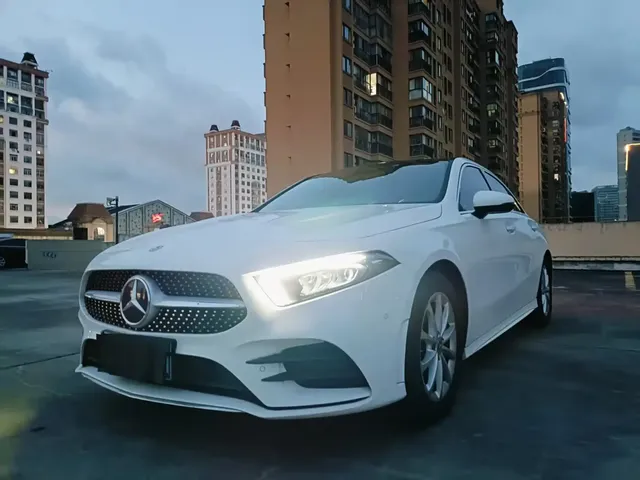 Mercedes-Benz A-Class 2021 A 200 L Sport Sedan Fashion Edition