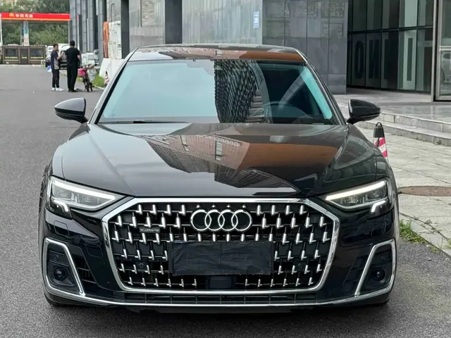 Audi A8 2023 A8L 45 TFSI quattro Luxury