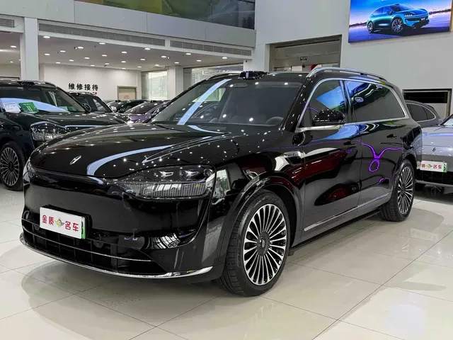 AITO Wenjie AITO M9 2025 Extended Range Ultra 52kWh 6-Seater