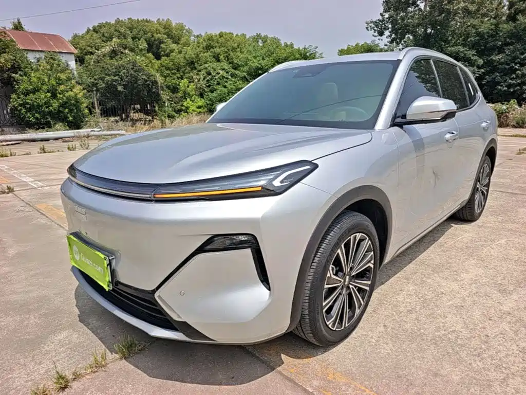 Geely Galaxy Starship 7 EM-i 2025 120km Navigation Edition