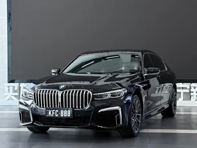BMW 7 Series 2019 Facelift 740Li Leading M Sport Package