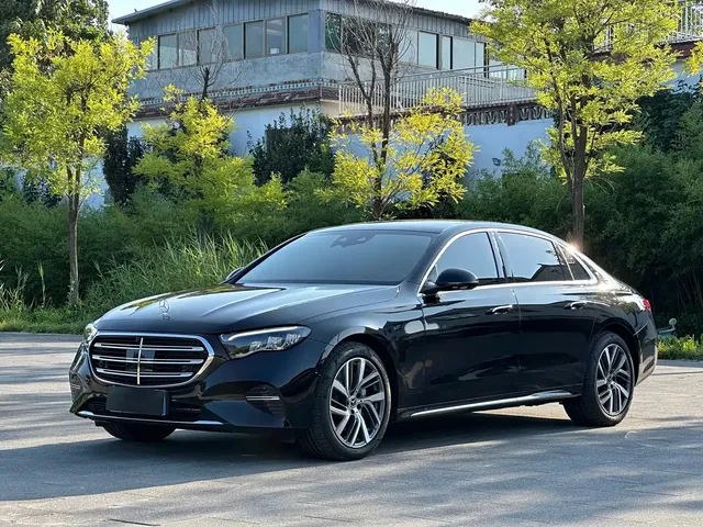 Mercedes-Benz E-Class 2024 E 300 L Fashion