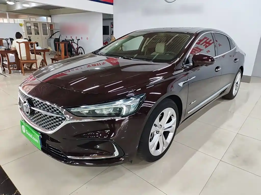 Buick LaCrosse 2022 Avenir Flagship