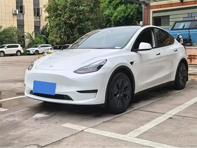 Tesla Model Y 2023 Rear-Wheel Drive Edition