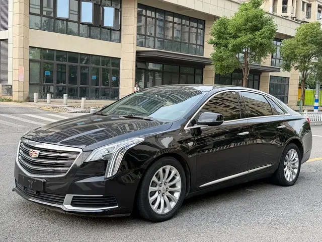 Cadillac XTS 2018 28T Technology