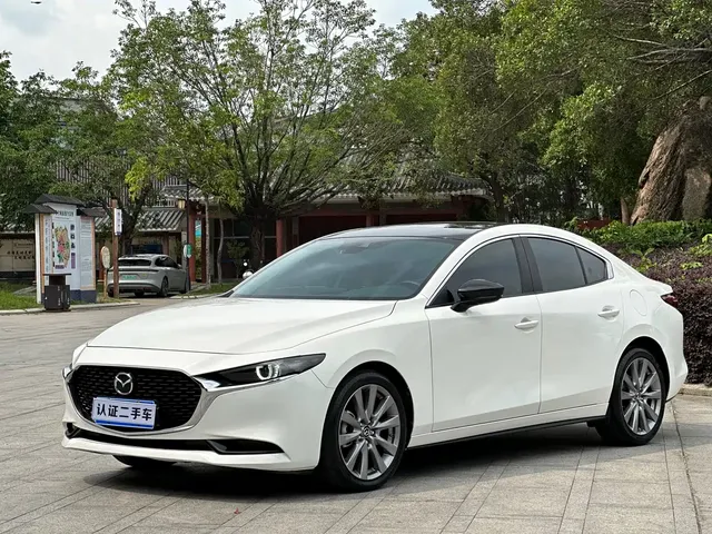 Mazda 3 Axela 2023 2.0L Automatic Premium Edition