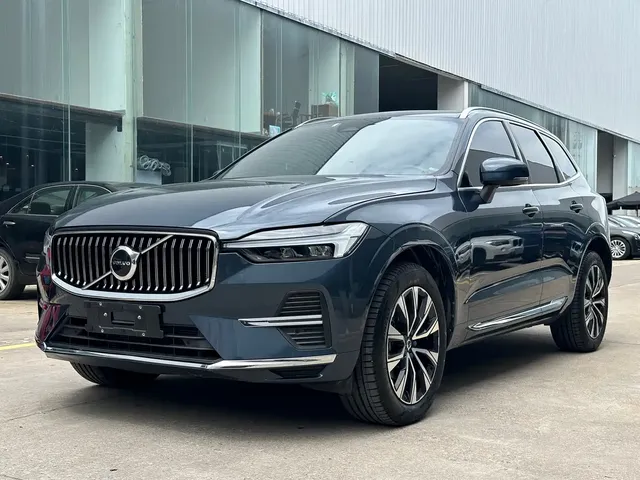 Volvo XC60 2023 B5 AWD Smart Luxury Edition