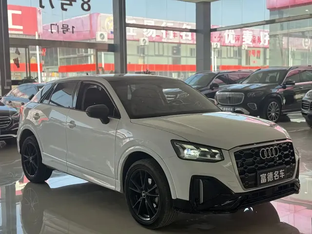 Audi Q2L 2022 35 TFSI Progressive Dynamic