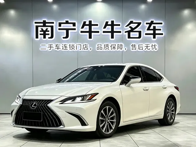 Lexus ES 2021 200 Excellence Edition
