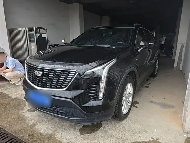 Cadillac XT4 2020 Facelift 28T 2WD Tech