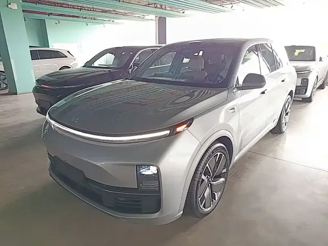 Li Auto Li L8 2025 Ultra Smart Renewal Edition
