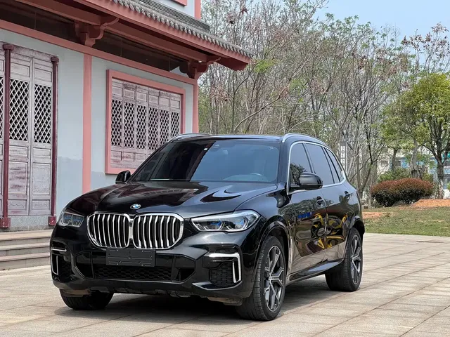BMW X5 2022 Facelift xDrive 40Li M Sport Package