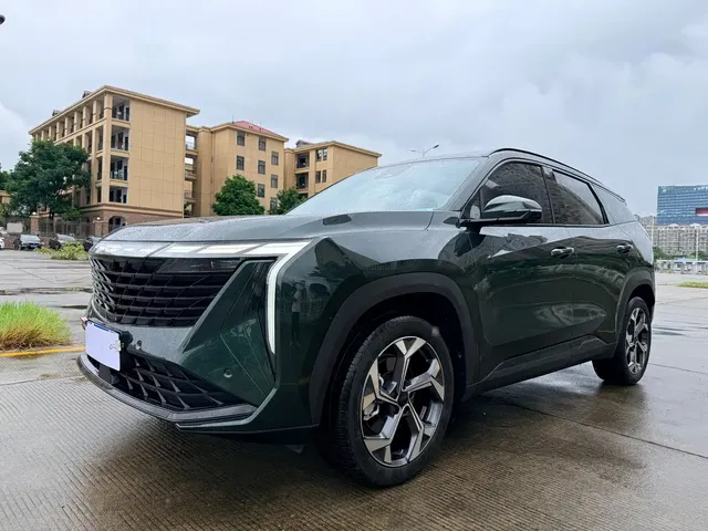 Geely Boyue L 2023 1.5TD DCT Glory Edition
