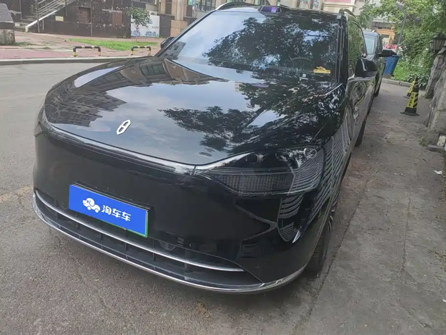 AITO Wenjie AITO M9 2025 Extended Range Ultra 52kWh 6-Seater