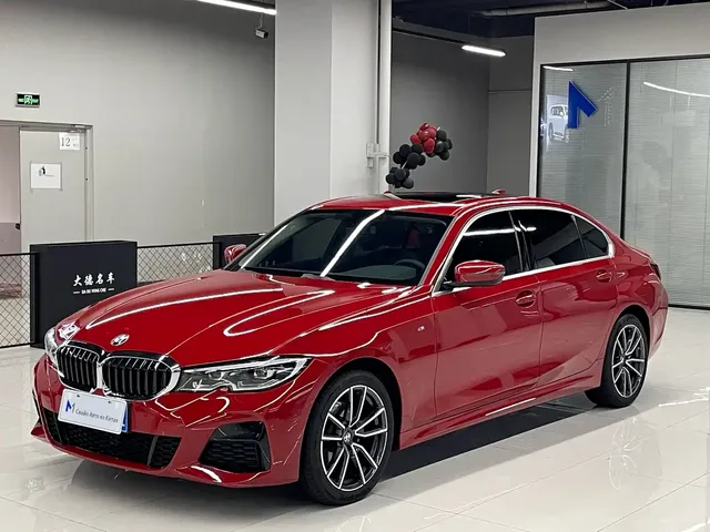 BMW 3 Series 2022 320i Sport Package