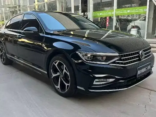 Volkswagen Magotan 2023 2 Million Units Anniversary Edition 330TSI DSG Leading Type