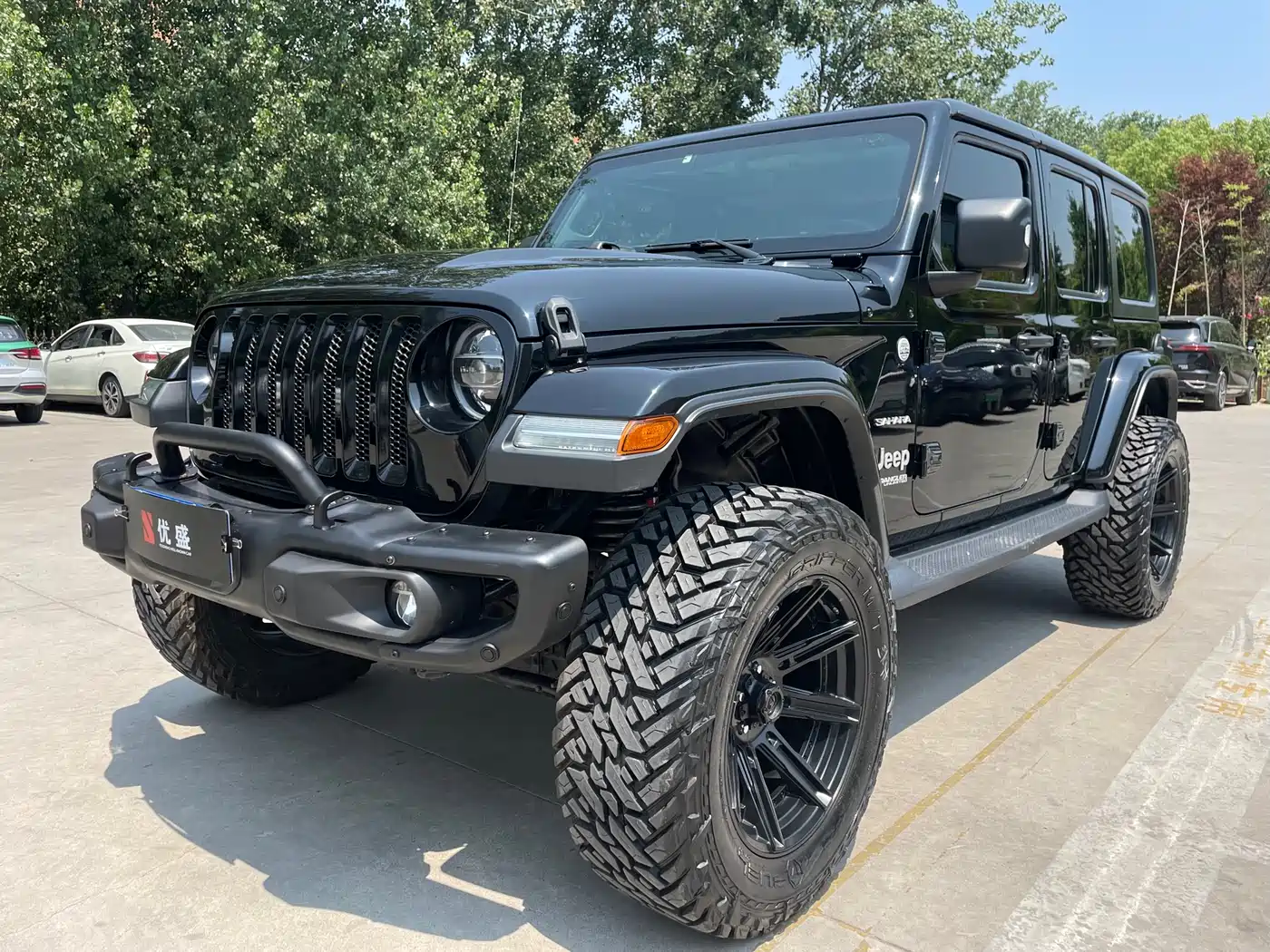 Jeep Wrangler 2019 2.0T Sahara 4-Door China V