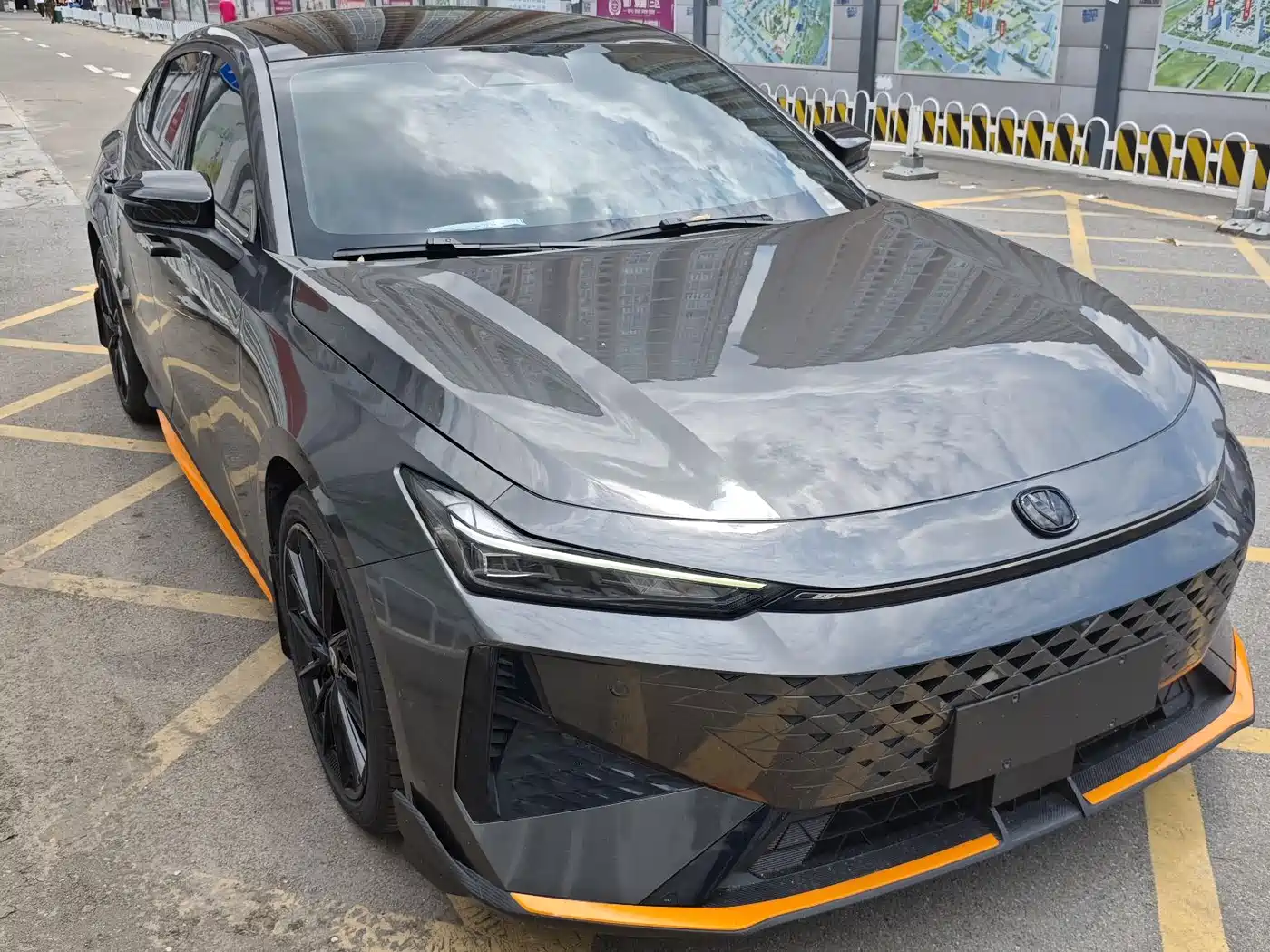 Changan UNI-V 2024 1.5T Premium