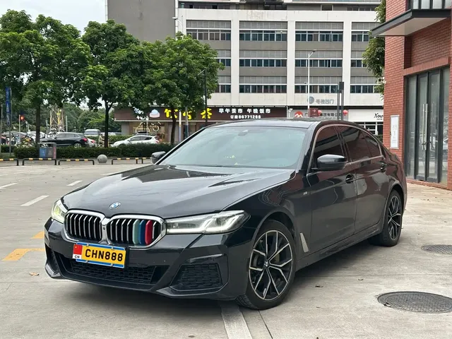 BMW 5 Series 2022 530Li Exclusive M Sport Package