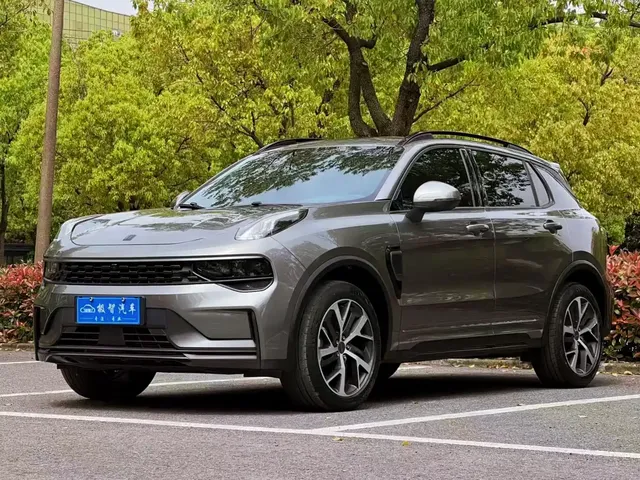 Lynk & Co 01 EM-P 2022 1.5TD PHEV Plus
